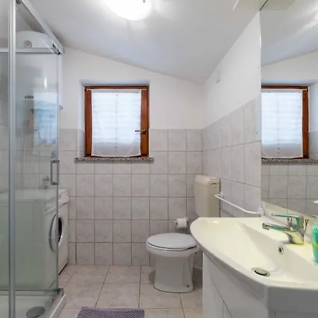 Wine Garden * بولا