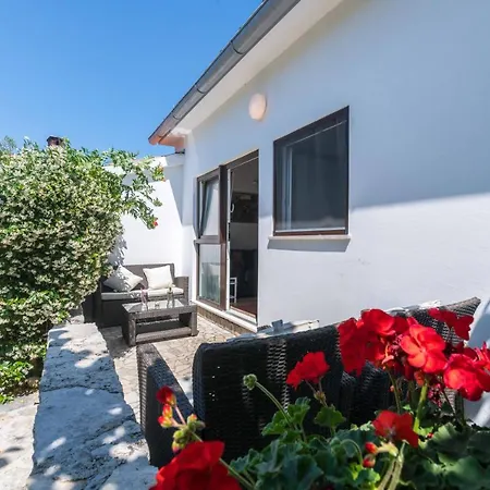 بيت للعطل Wine Garden