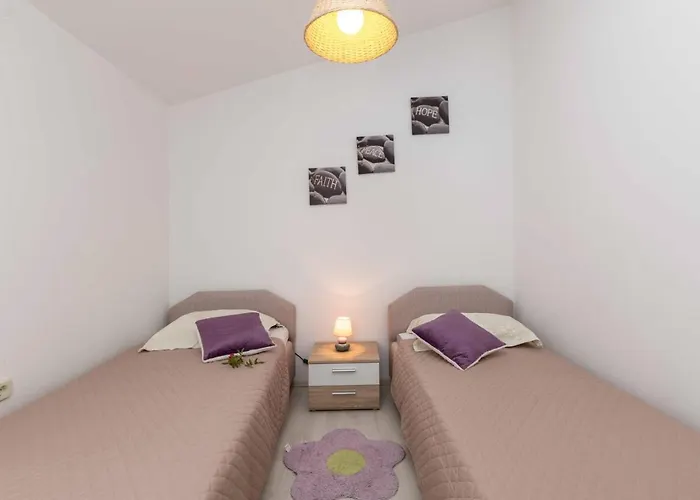 Vikendica Wine Garden Pula